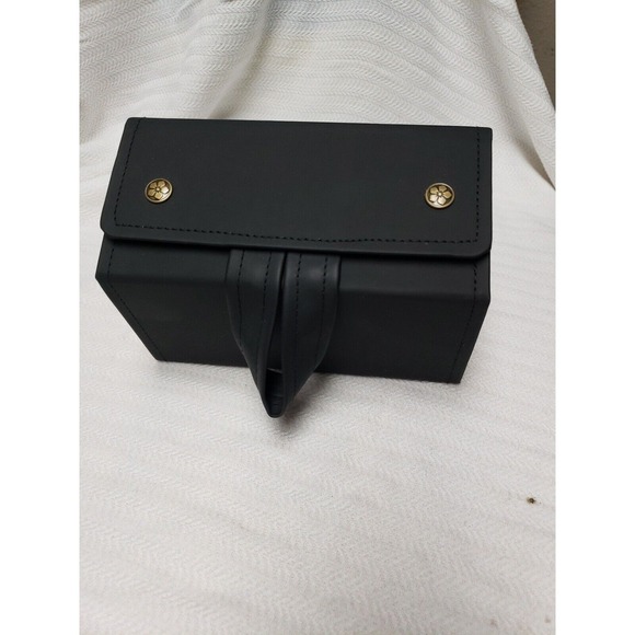Eyewear Storage Travel Case Black with white sections‎ - Picture 1 of 4